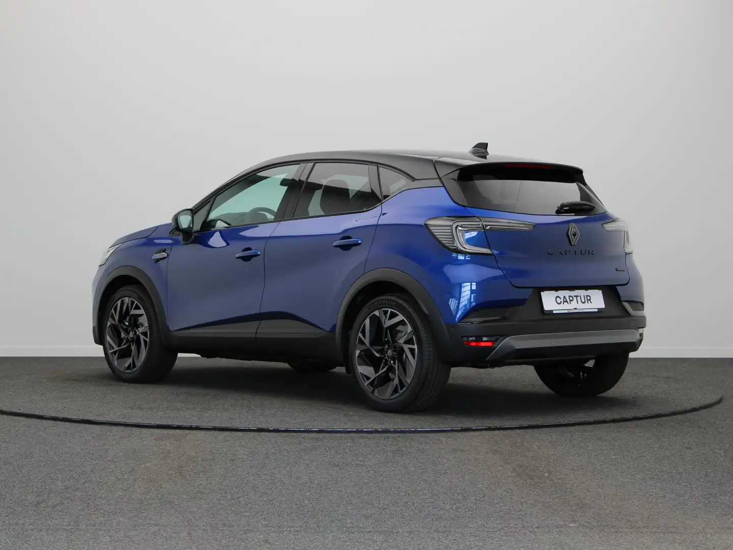 Renault Captur 1.8 E-Tech full hybrid 160pk esprit Alpine | Stoel Blauw - 2