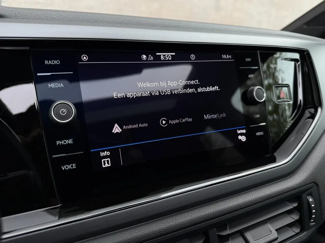 Volkswagen Taigo 1.0 TSI R-Line Panoram dak I.Q Light CarPlay, миниатюра 10