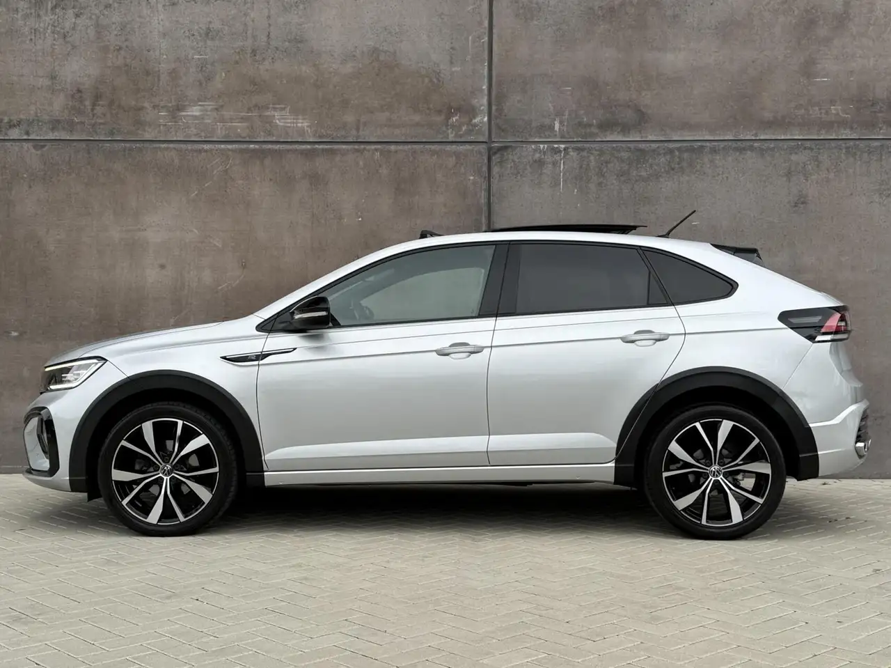 Volkswagen Taigo 1.0 TSI R-Line Panoram dak I.Q Light CarPlay, миниатюра 20