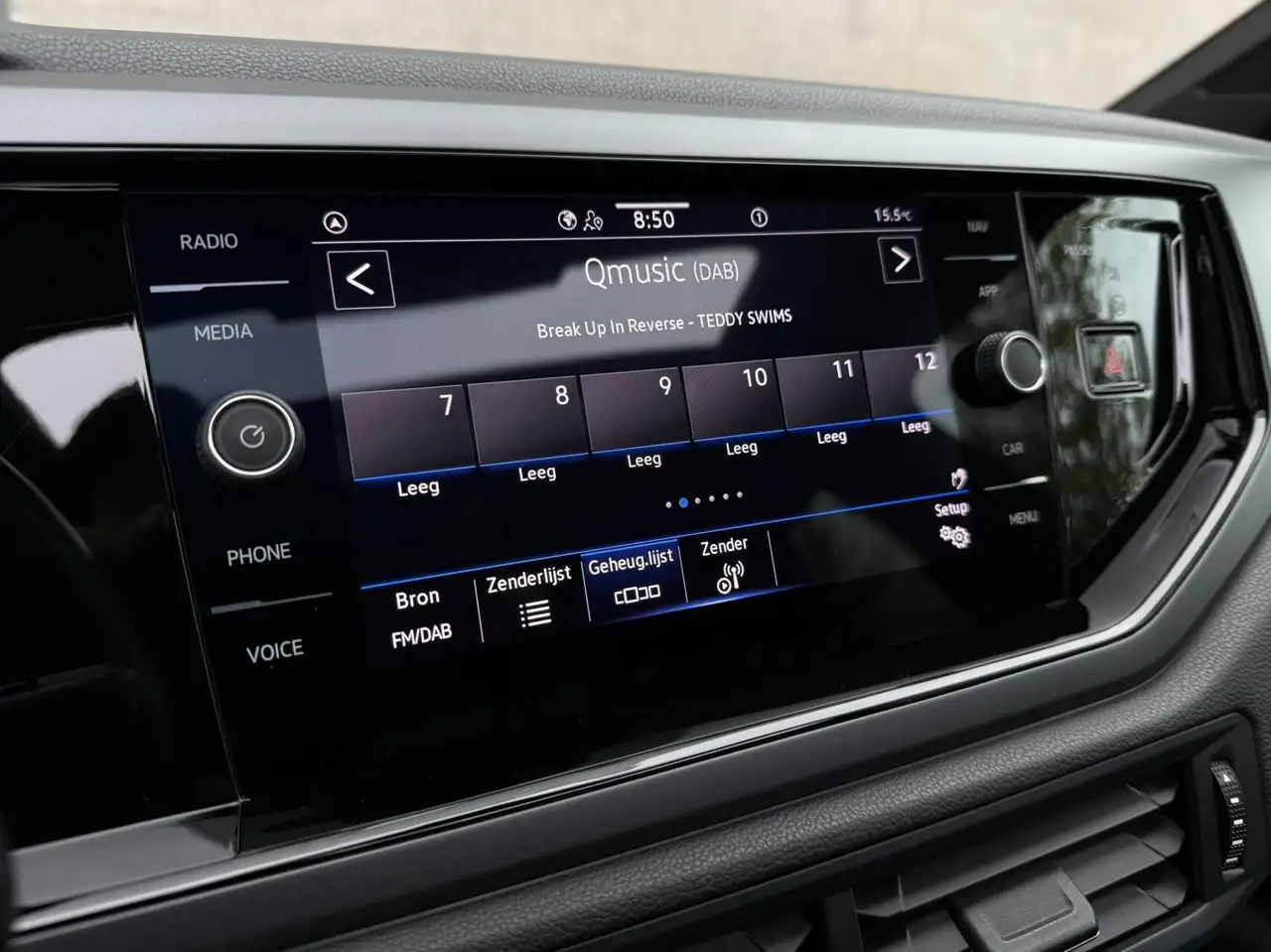 Volkswagen Taigo 1.0 TSI R-Line Panoram dak I.Q Light CarPlay, миниатюра 9