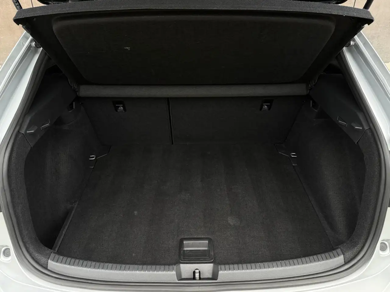 Volkswagen Taigo 1.0 TSI R-Line Panoram dak I.Q Light CarPlay, миниатюра 29
