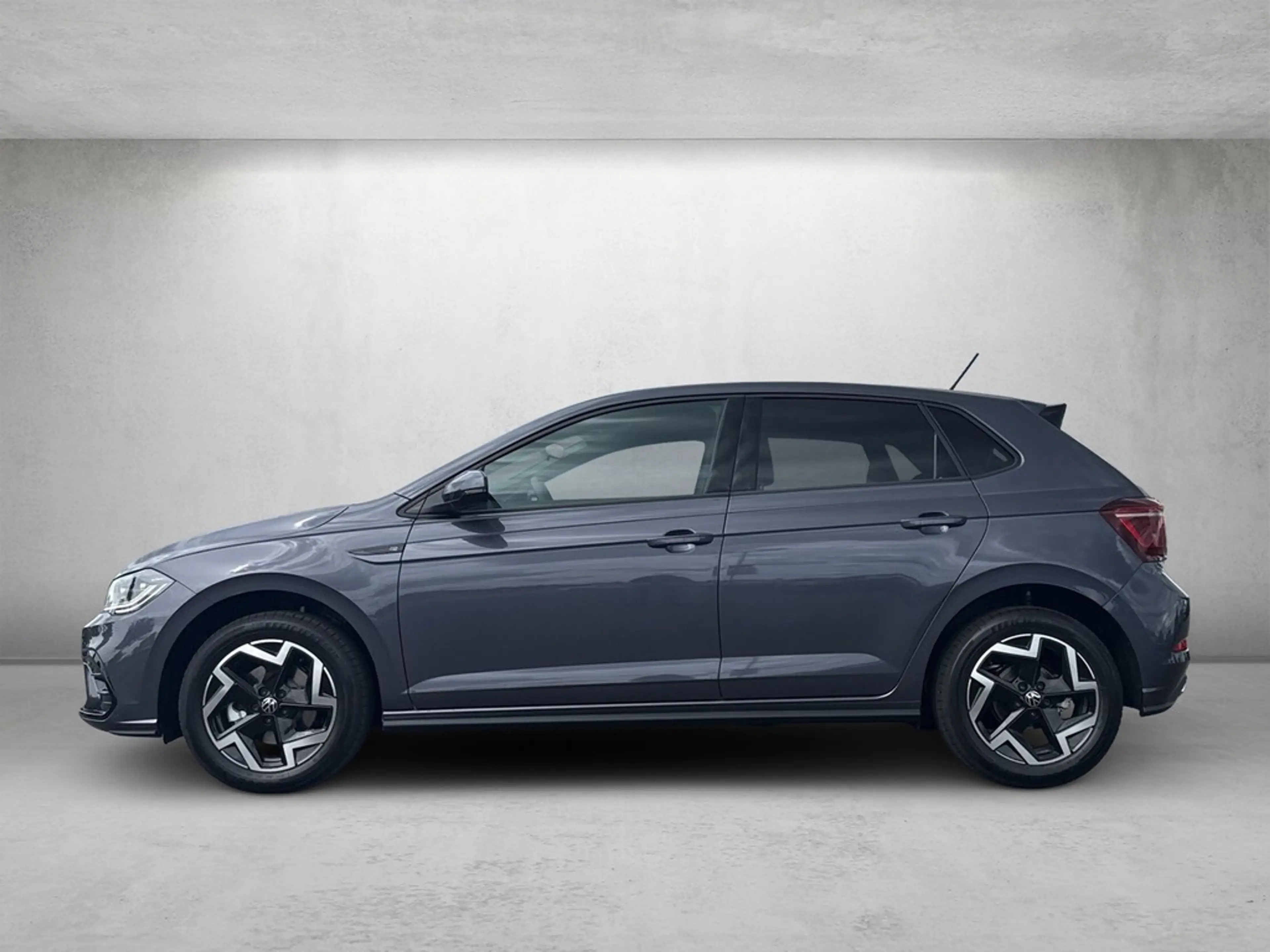 Volkswagen Polo R-Line 1,0 l TSI 85 kW (116 PS) 7-Gang-Doppelku... — photo 2
