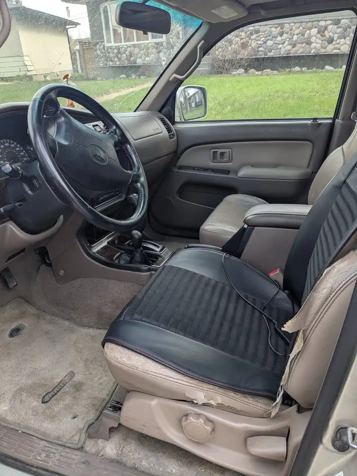 Toyota 4-Runner снимка Toyota 4-Runner