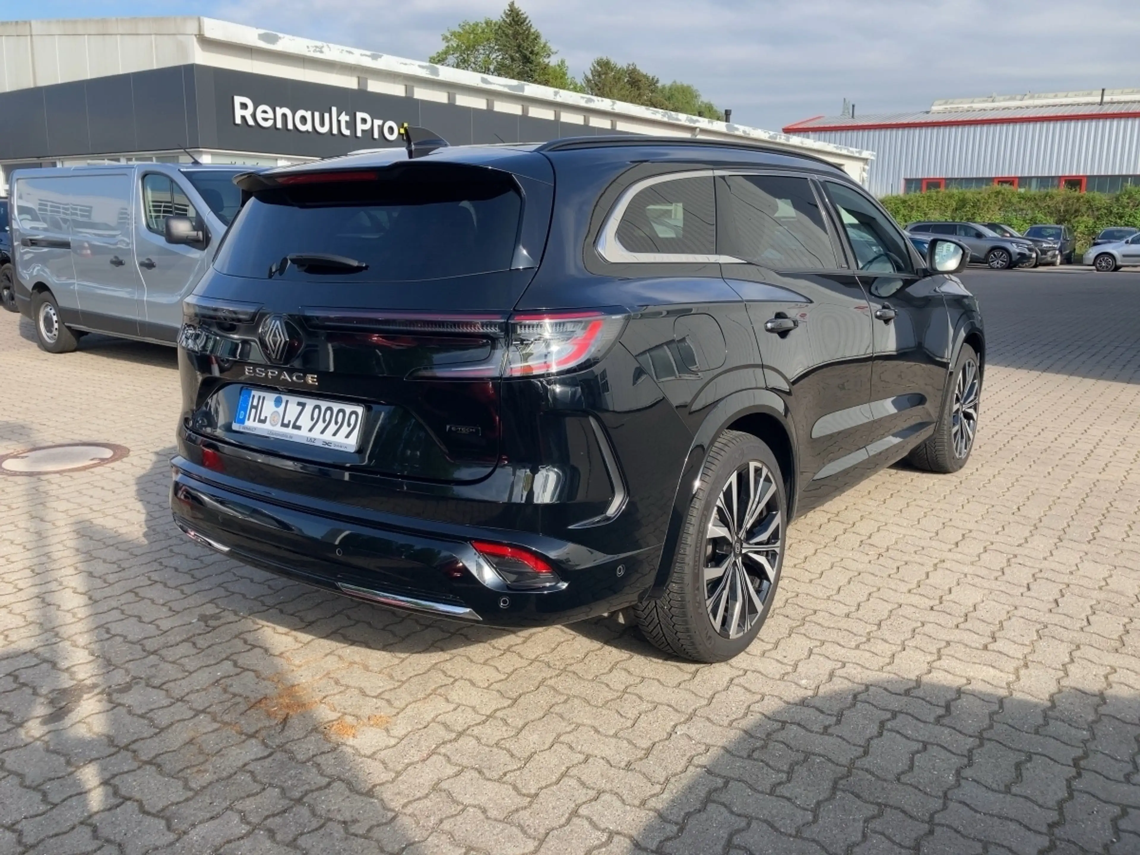 Renault Espace VI Iconic 1.2 E-TECH Full Hybrid 200 *AHK — photo 4