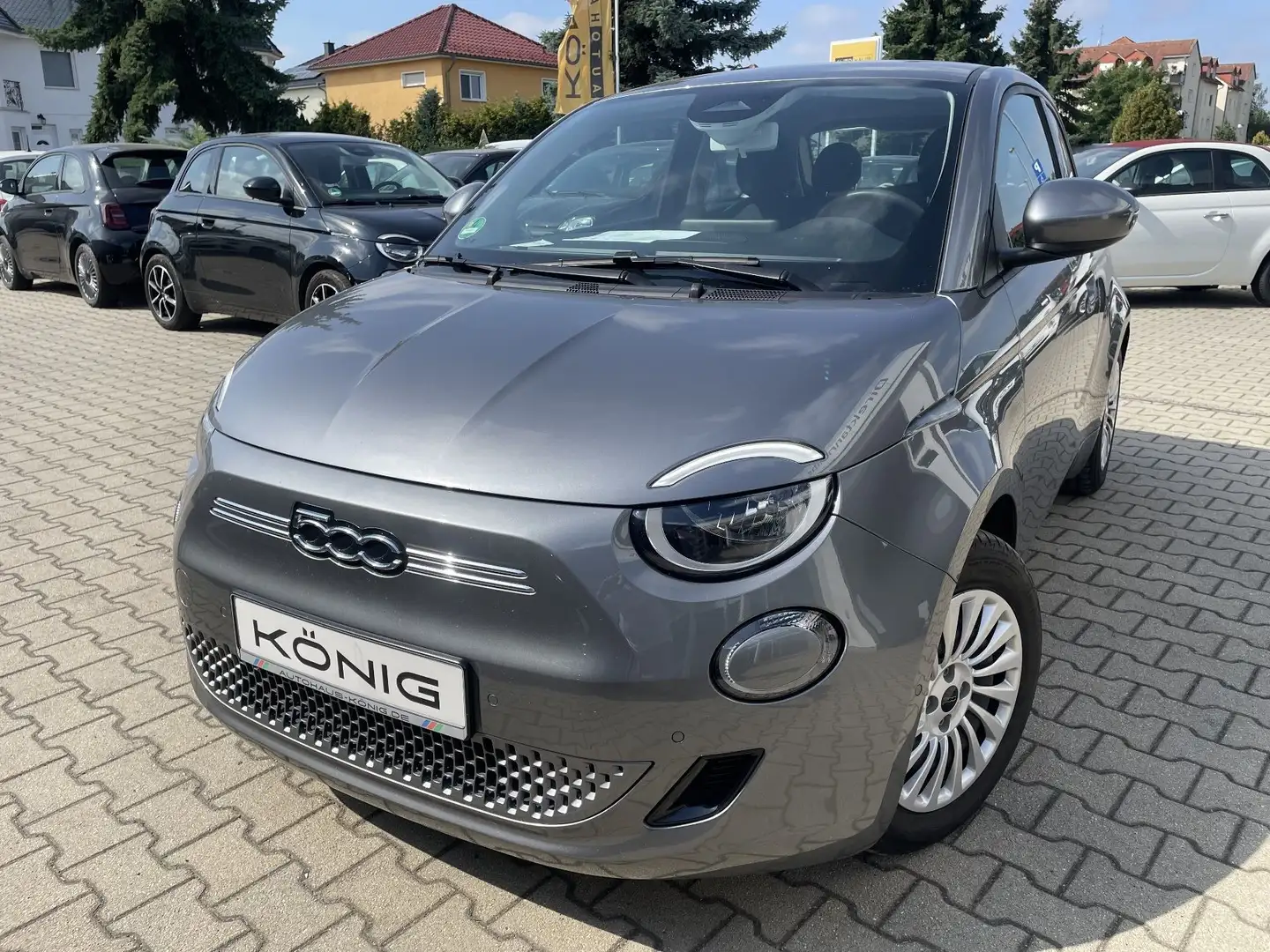 Fiat 500e Neuer 500 320km Reichweite Grau - 1