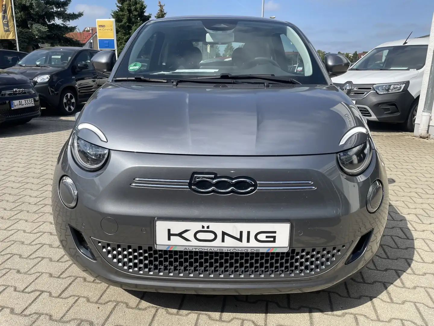Fiat 500e Neuer 500 320km Reichweite Grau - 2