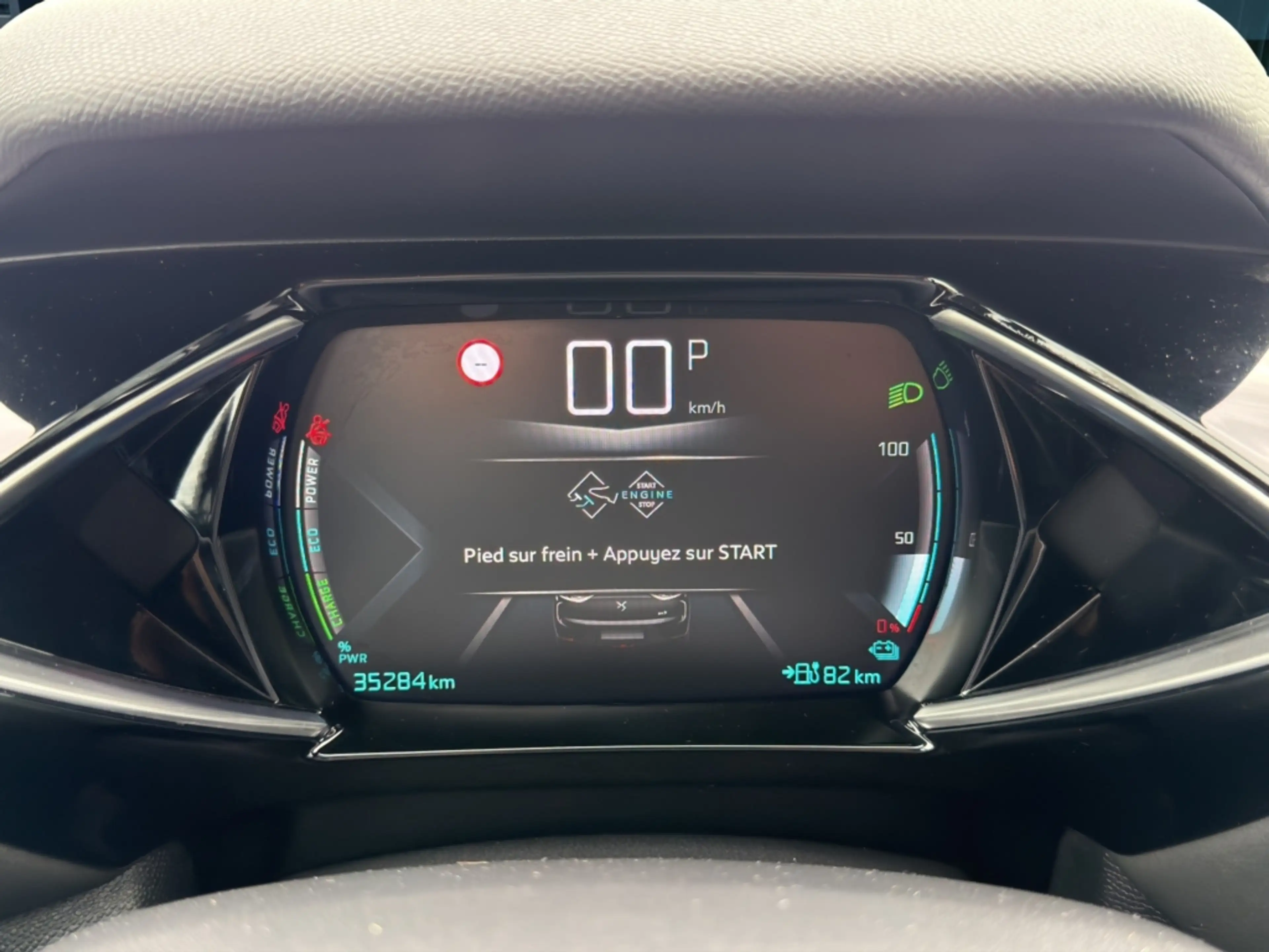 DS Automobiles DS 3 Crossback E-Tense Rivoli 50 kWh SOH 99% — photo 13