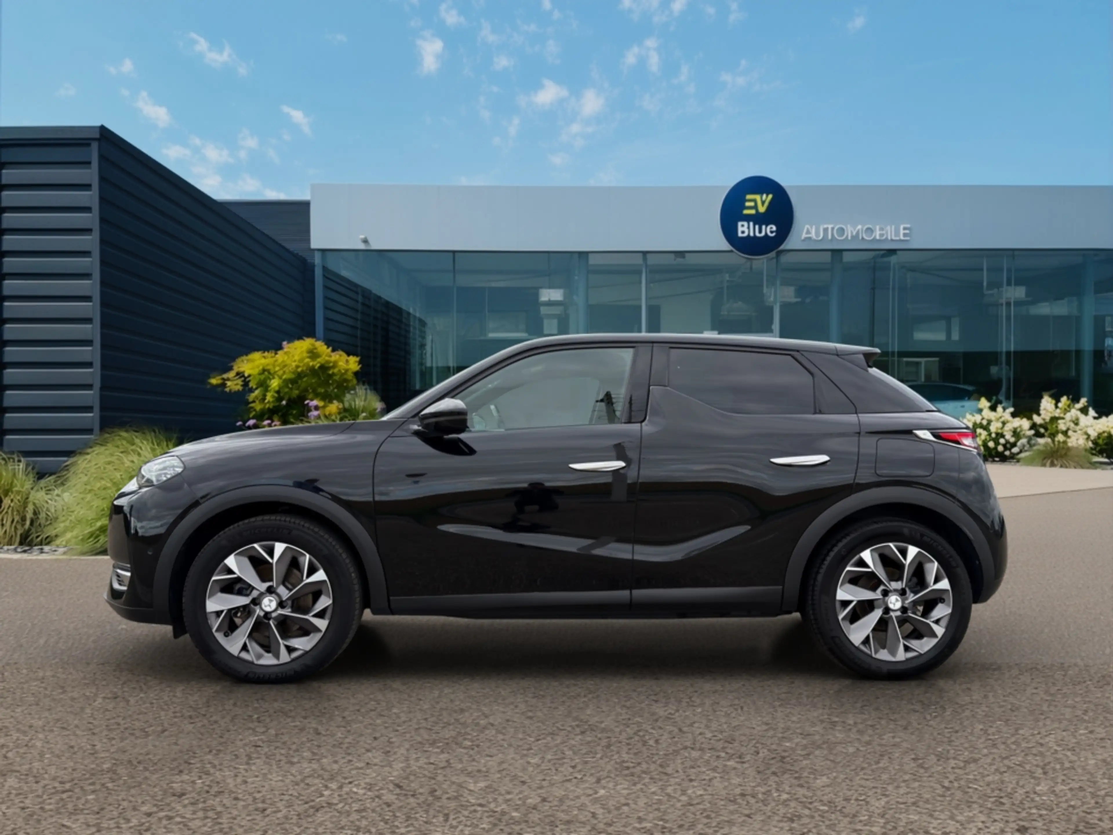 DS Automobiles DS 3 Crossback E-Tense Rivoli 50 kWh SOH 99% — photo 3