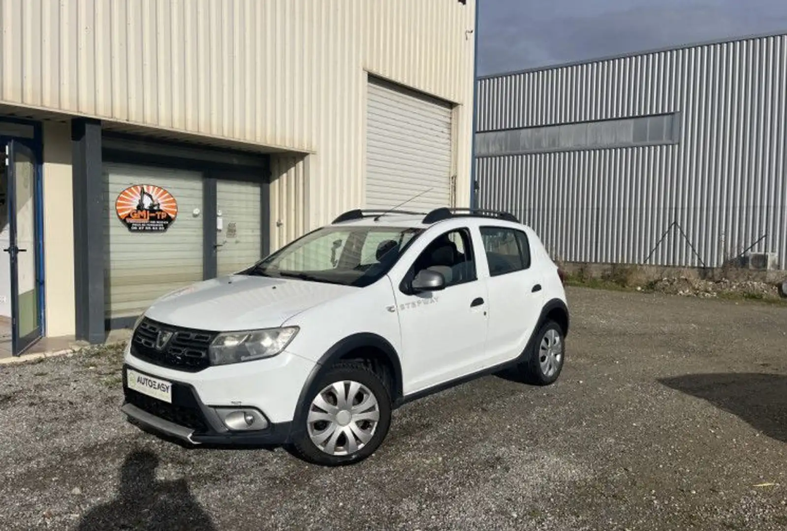 Dacia Sandero 1.5 dCi 90ch Stepway Weiß - 1