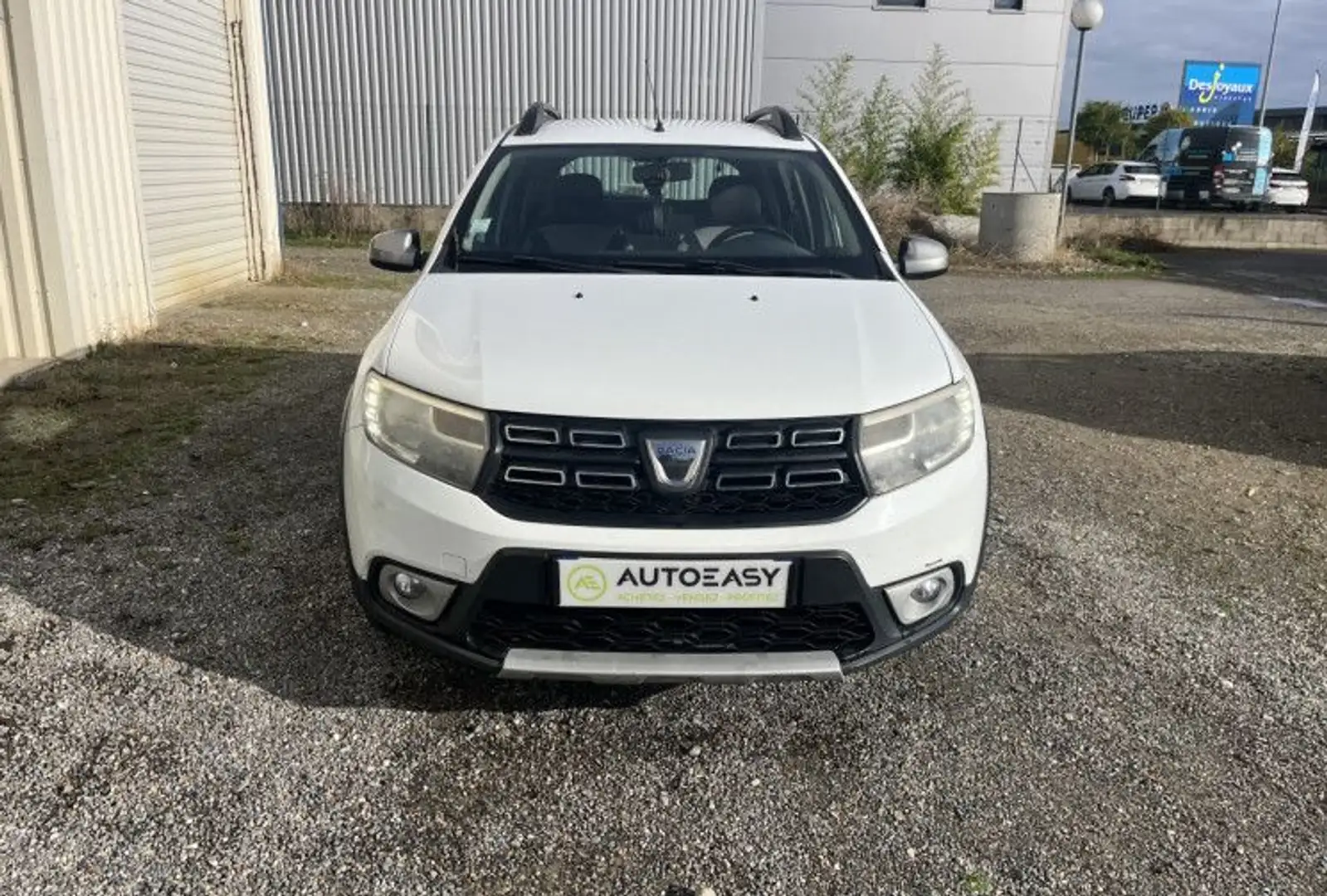 Dacia Sandero 1.5 dCi 90ch Stepway Weiß - 2