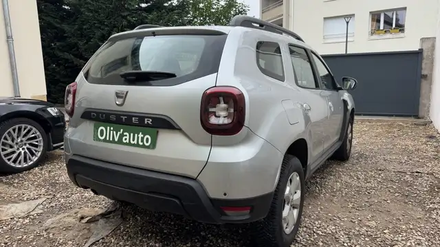 Dacia Duster view 2