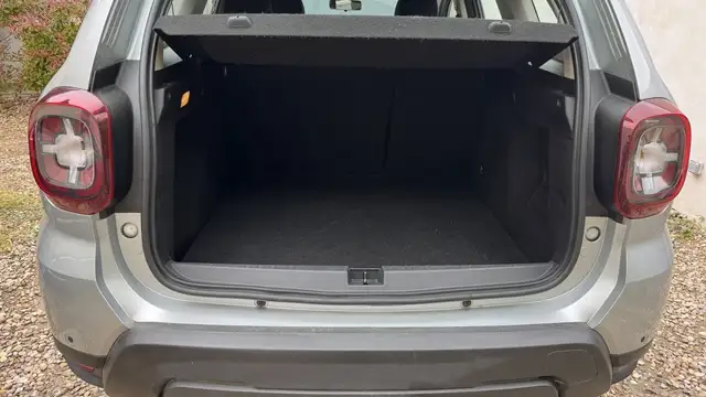 Dacia Duster view 7