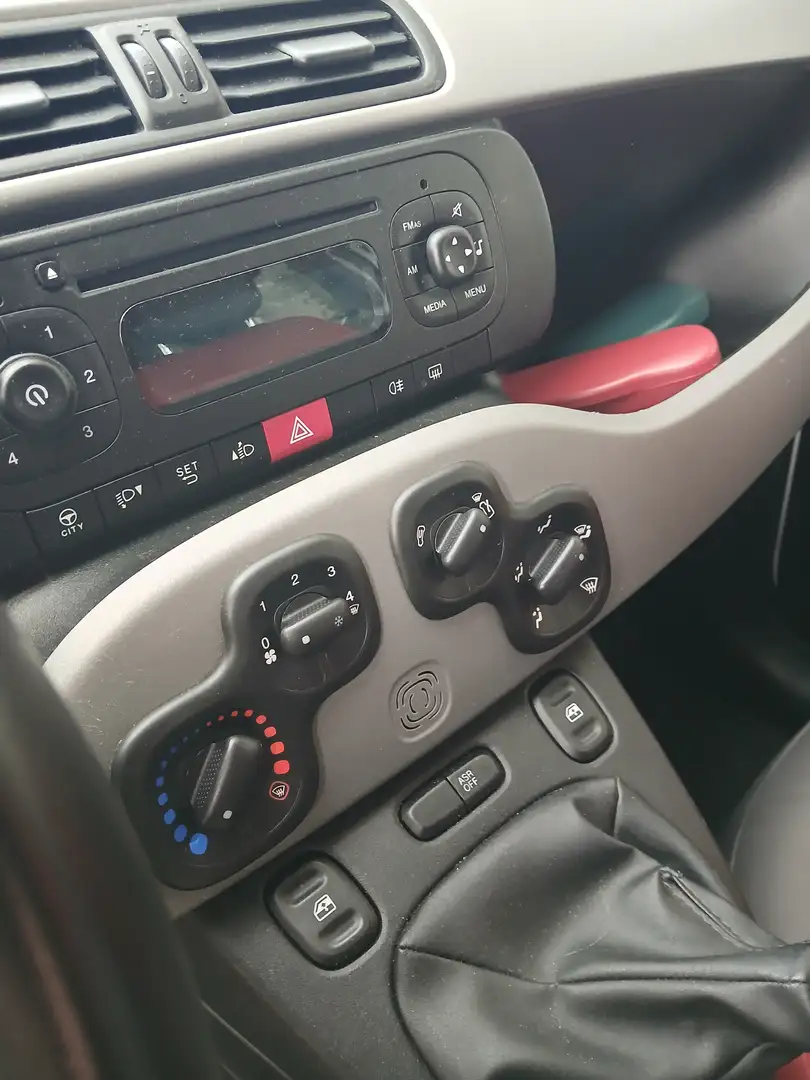 Fiat Panda Panda 1,2 69 Easy Easy Weiß - 2