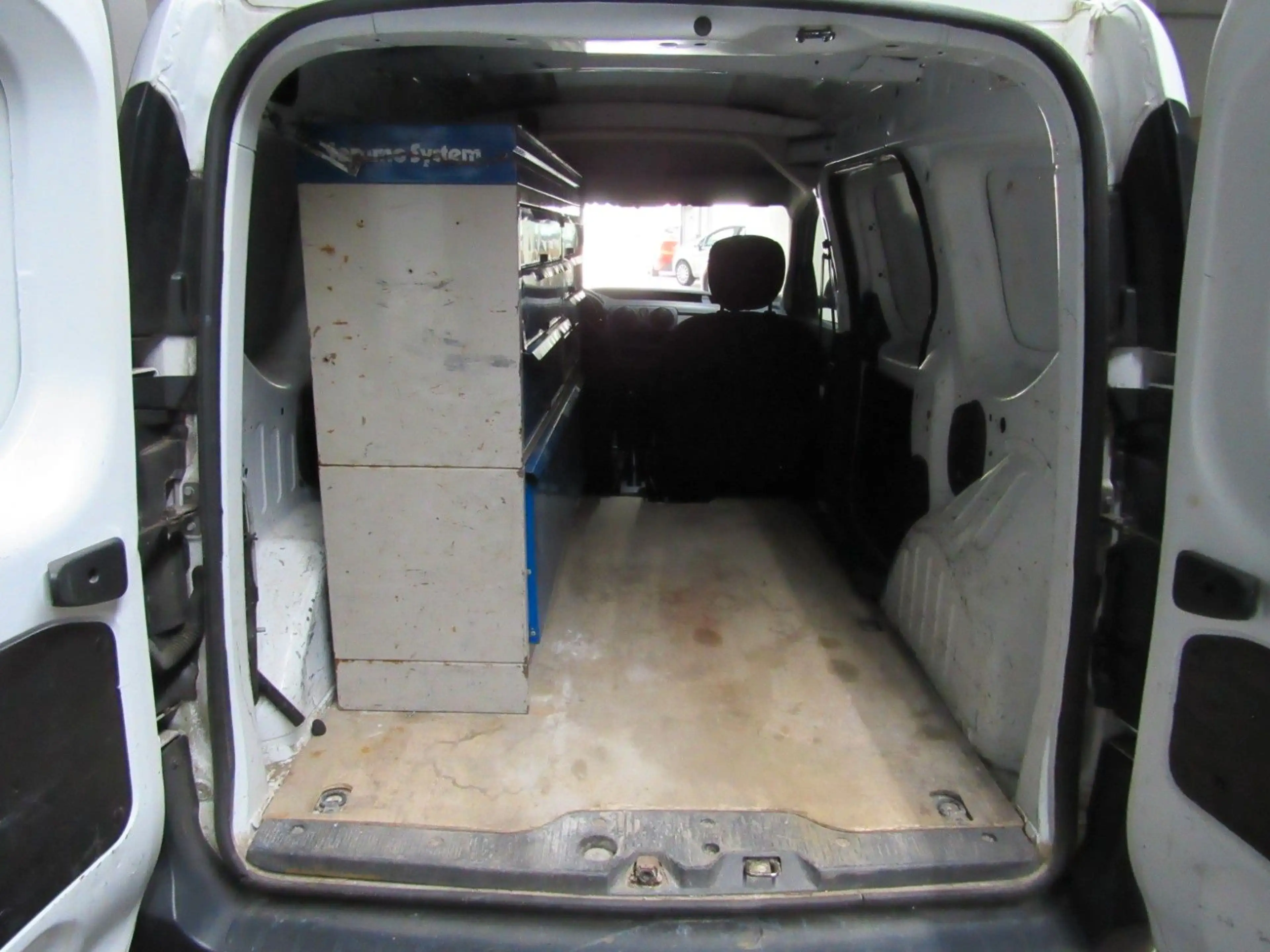 Dacia Dokker Express 1.Hand Kasten Dachgepäckträger+++ — photo 6