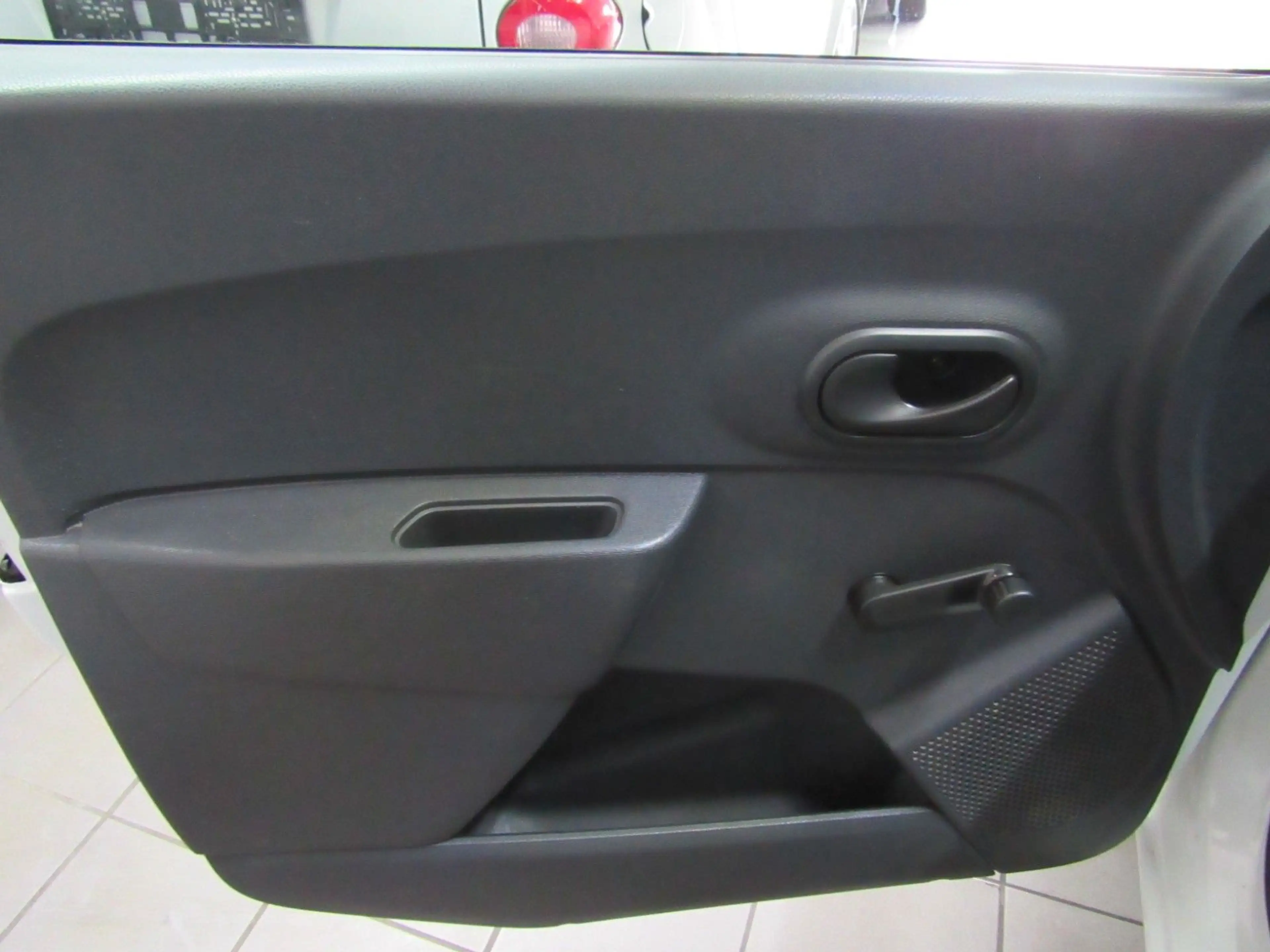 Dacia Dokker Express 1.Hand Kasten Dachgepäckträger+++ — photo 8