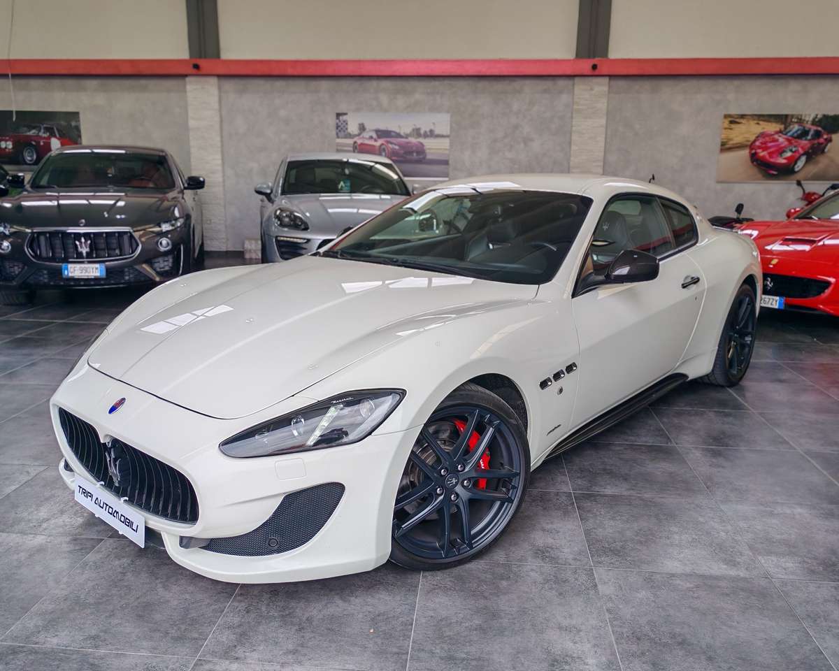 Maserati GranTurismo I 4.7 Sport MC-Line