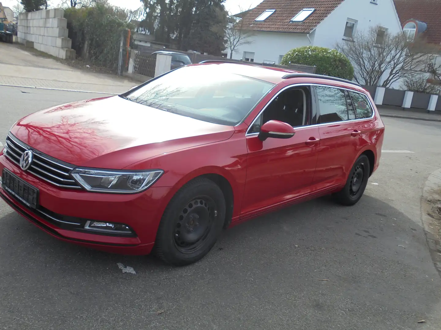 Volkswagen Passat Variant Comfortline BMT/Start-Stopp Rojo - 2