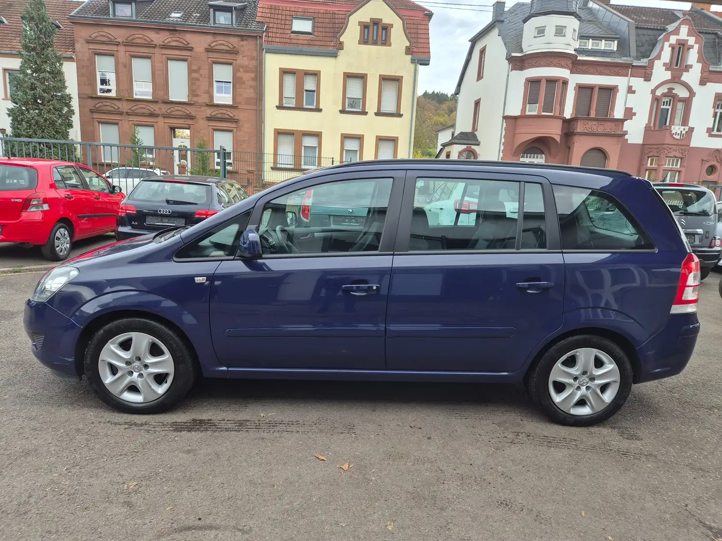Opel Zafira Family " TÜV / AU neu, 7 Sitze " Blau - 1