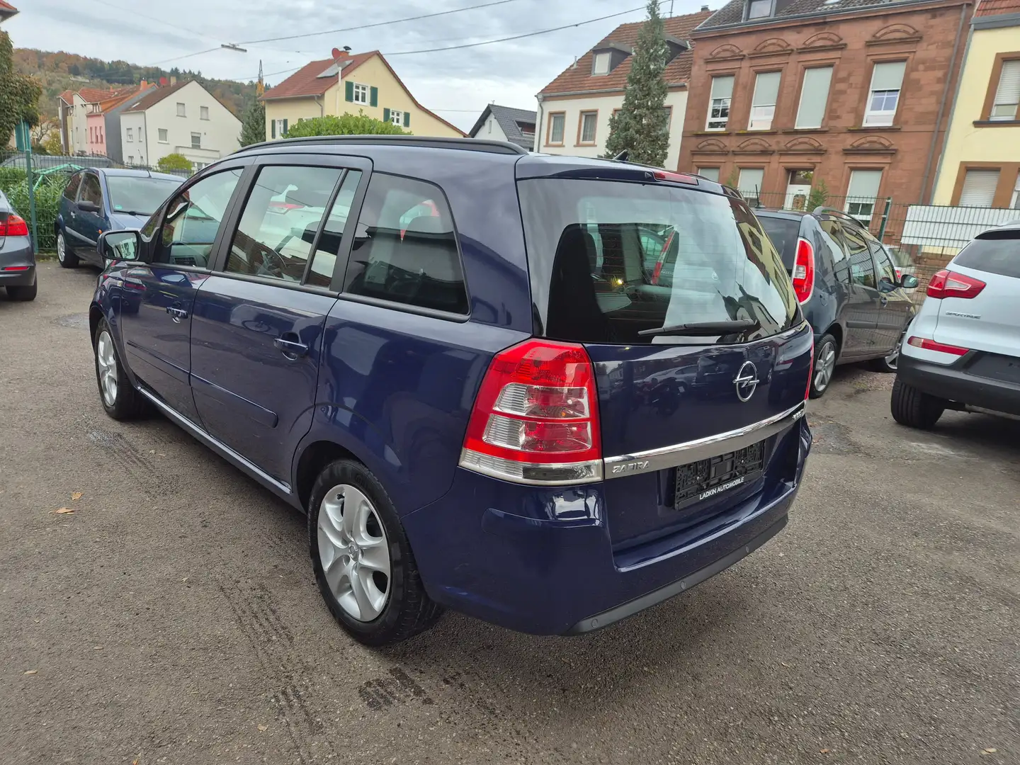 Opel Zafira Family " TÜV / AU neu, 7 Sitze " Blau - 2