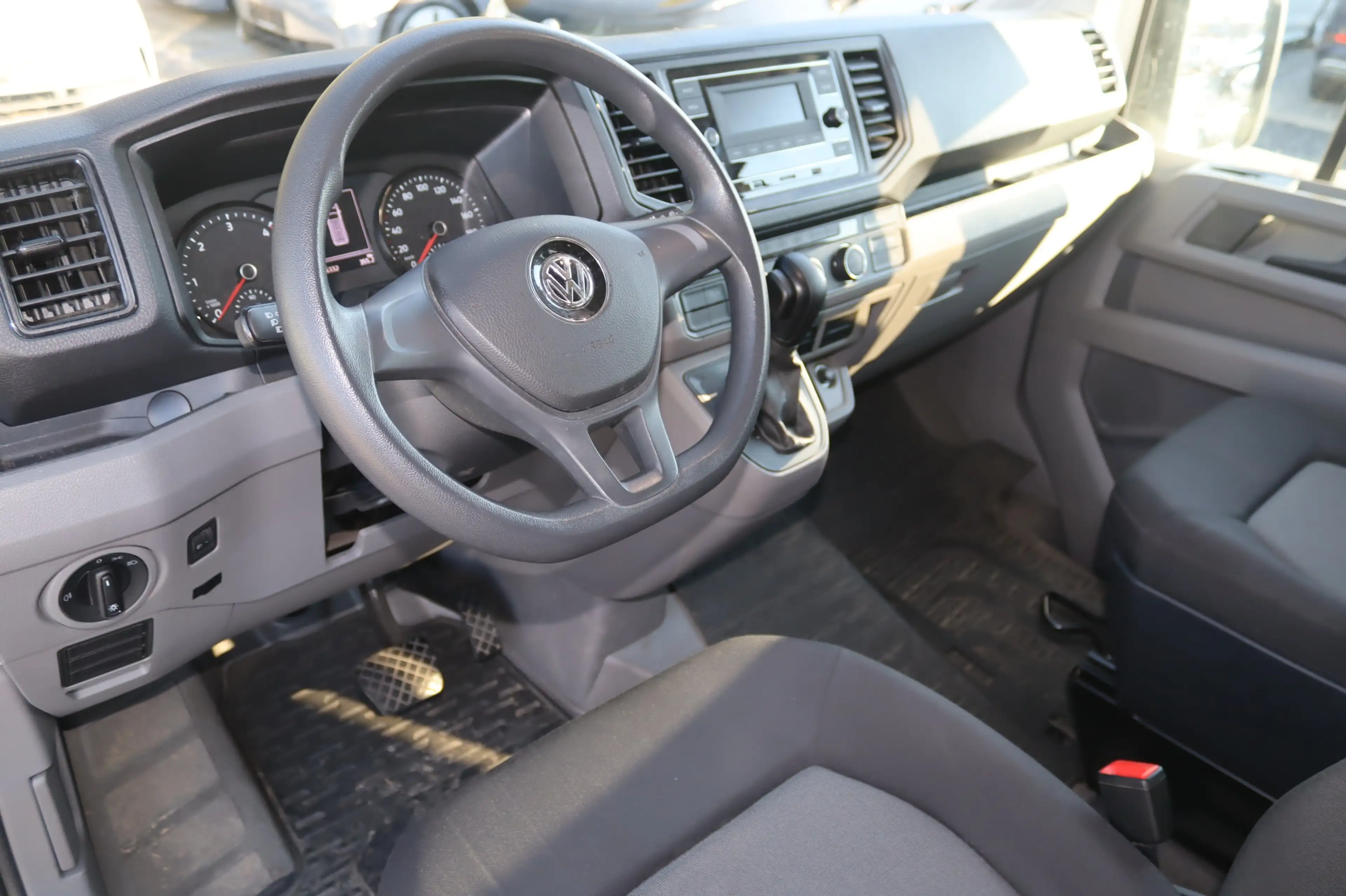 Volkswagen Crafter 35 DSG lang Hochdach-LIFT-9SI.-PDC-APPS- — photo 12