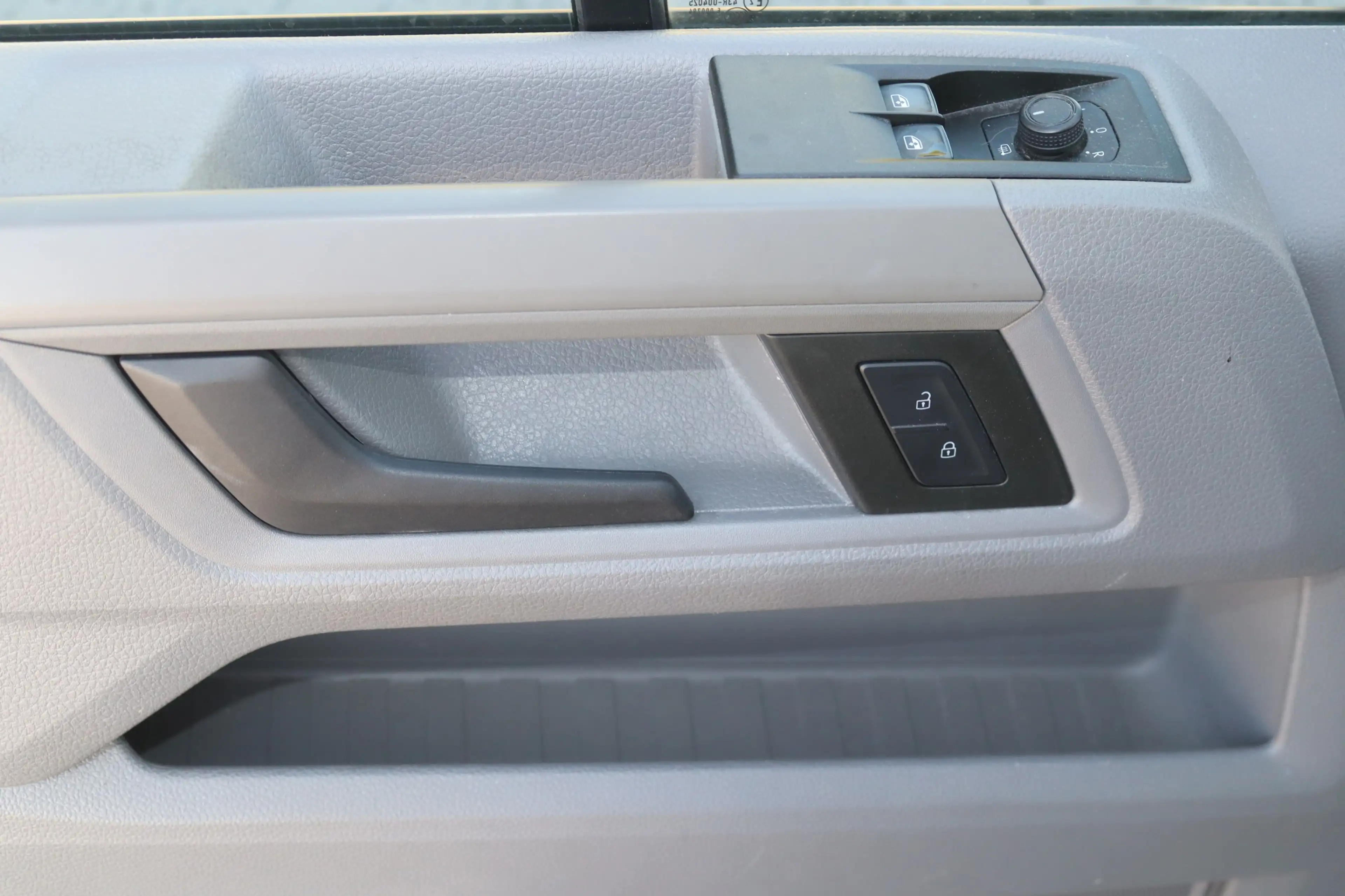 Volkswagen Crafter 35 DSG lang Hochdach-LIFT-9SI.-PDC-APPS- — photo 13