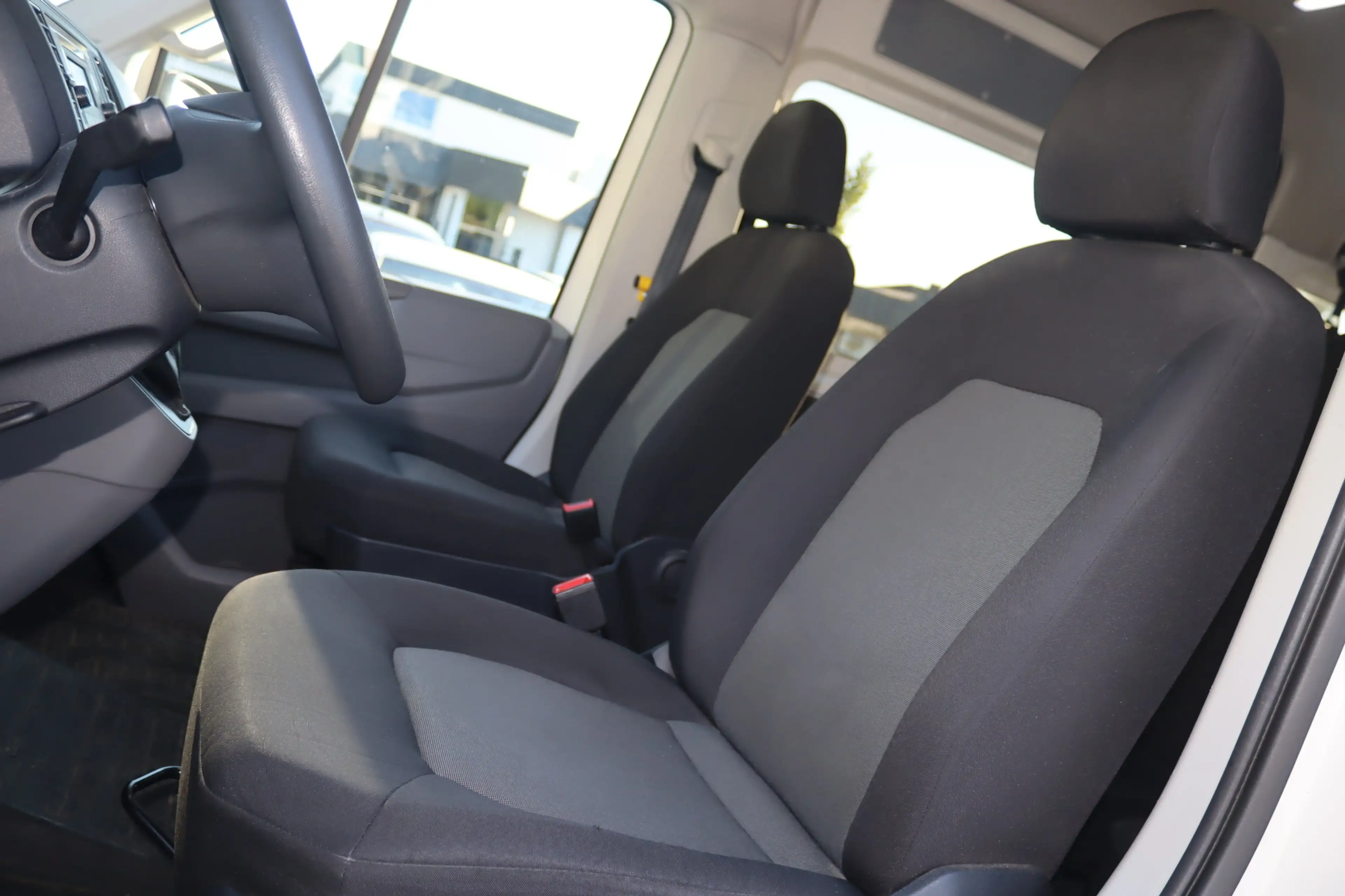 Volkswagen Crafter 35 DSG lang Hochdach-LIFT-9SI.-PDC-APPS- — photo 11