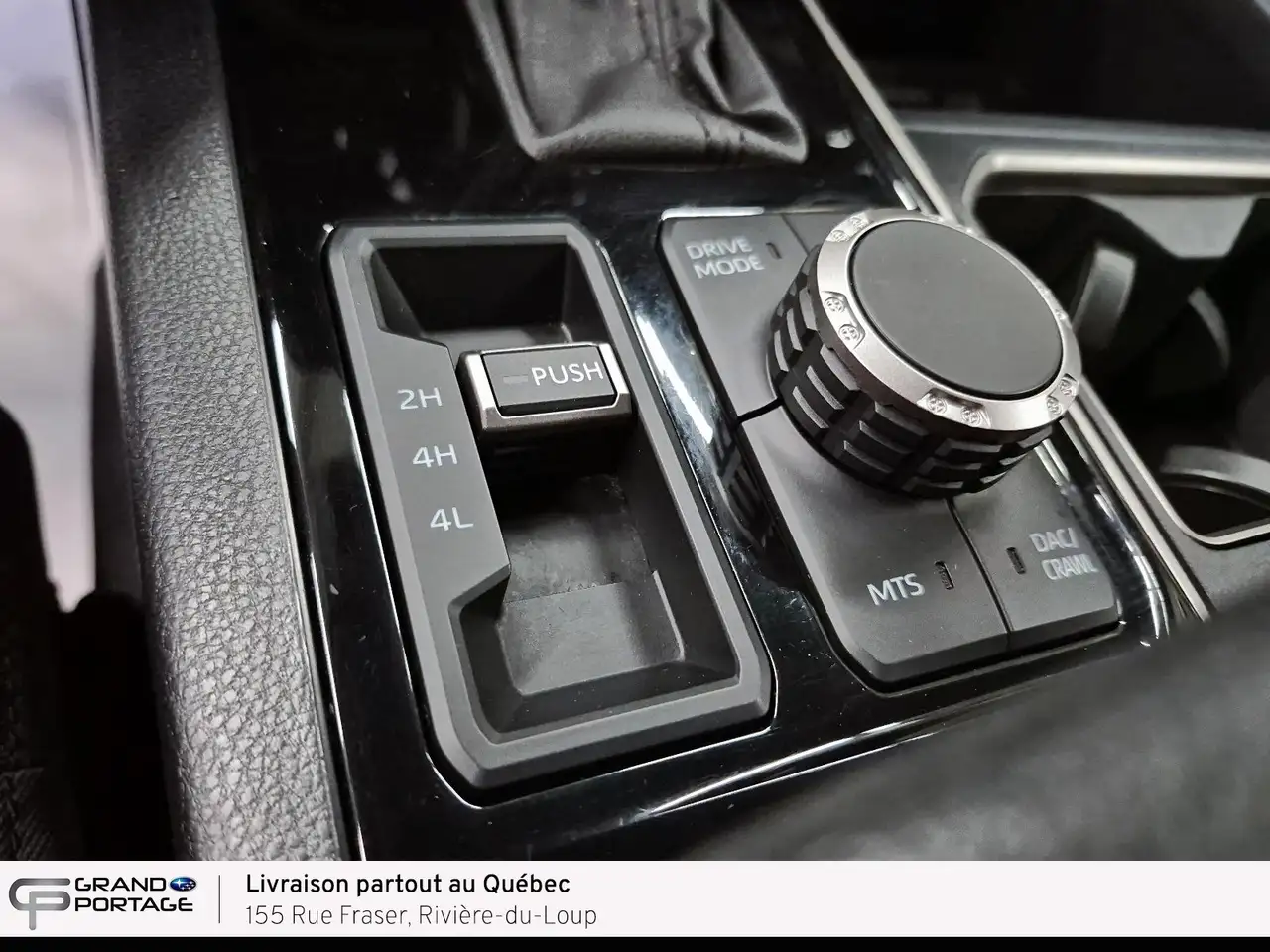 Toyota Tundra снимка Toyota Tundra