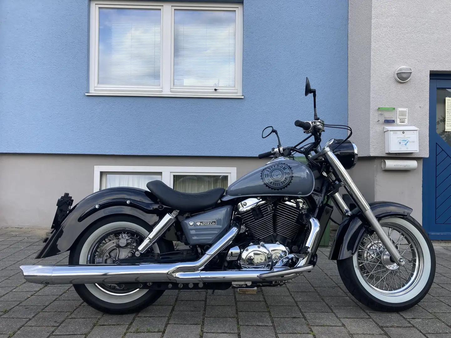 Honda VT 1100 C3 Aereo Gris - 1