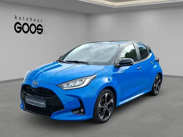 2024 Toyota Yaris in Blue for sale