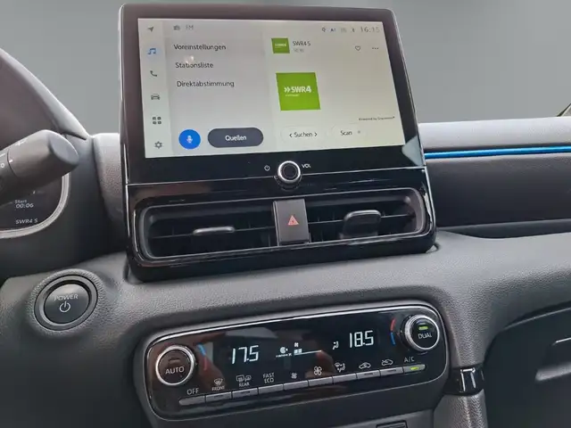 Toyota Yaris view 15