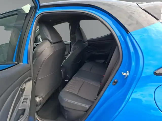 Toyota Yaris view 11
