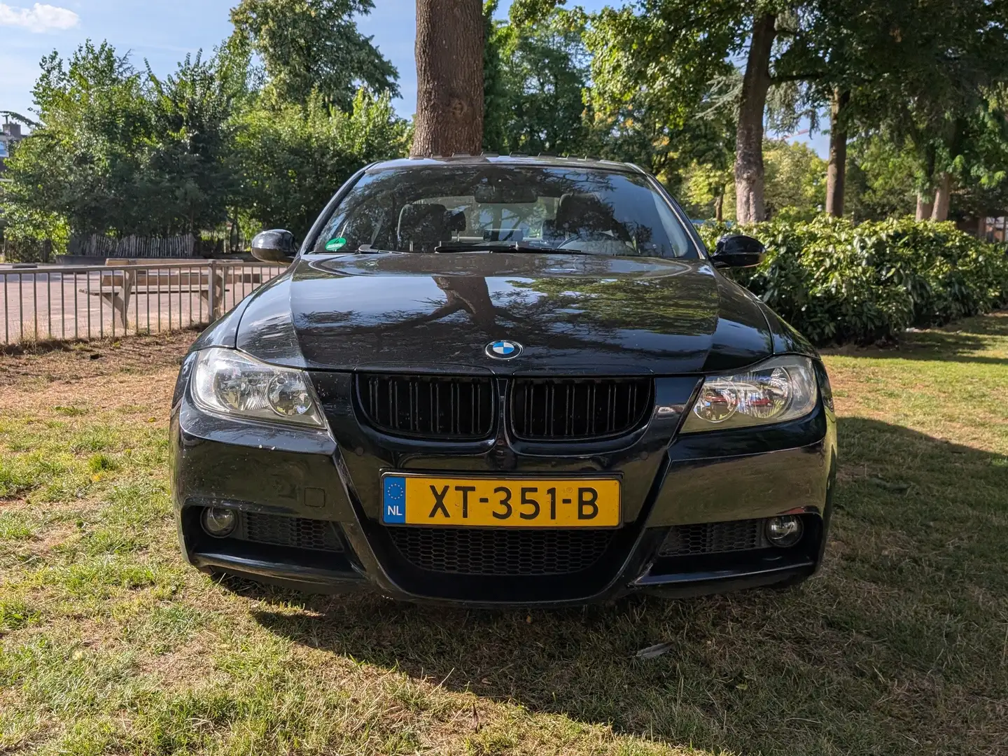 BMW 330 330 320si Zwart - 2