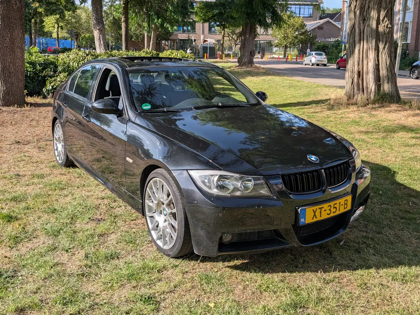 BMW 330 330 320si Zwart - 1