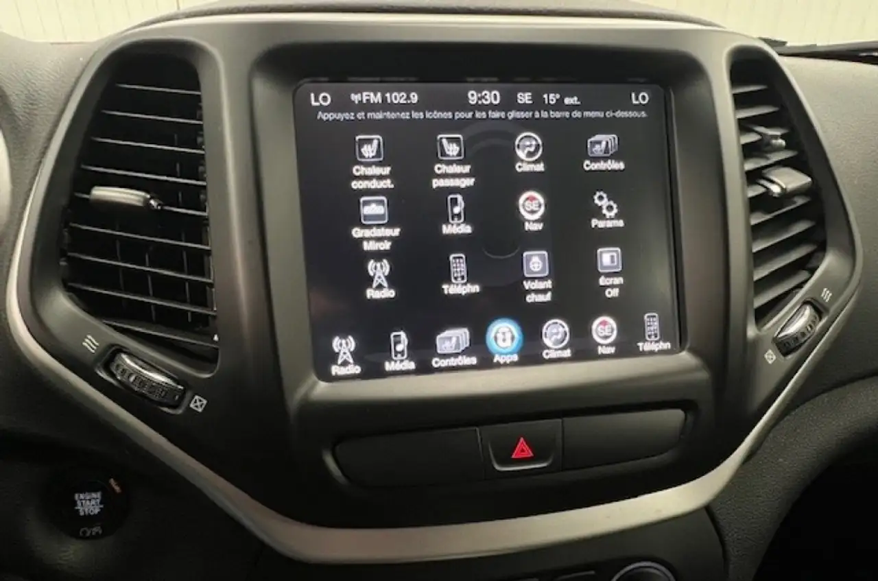 Jeep Cherokee photo Jeep Cherokee