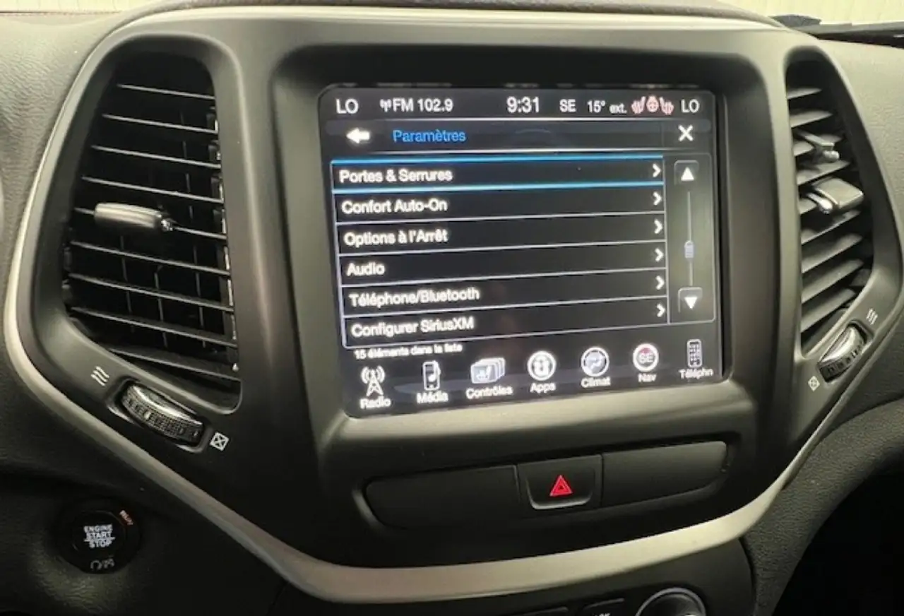 Jeep Cherokee photo Jeep Cherokee