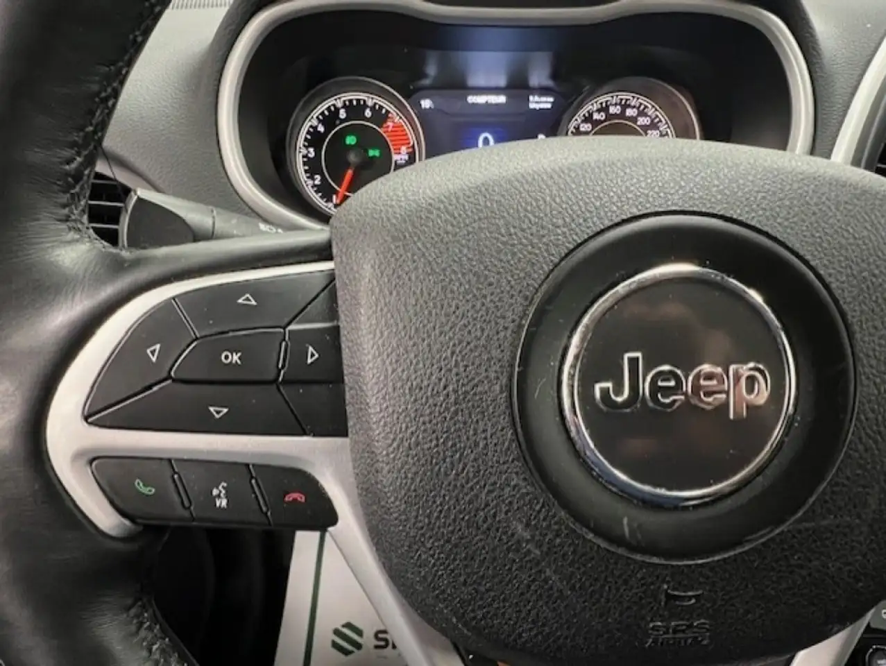 Jeep Cherokee photo Jeep Cherokee