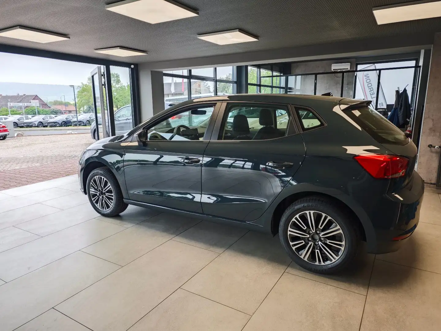 SEAT Ibiza 1.0TSI Style Edition KAM|LED|FullLink|SHZ| Bleu - 2