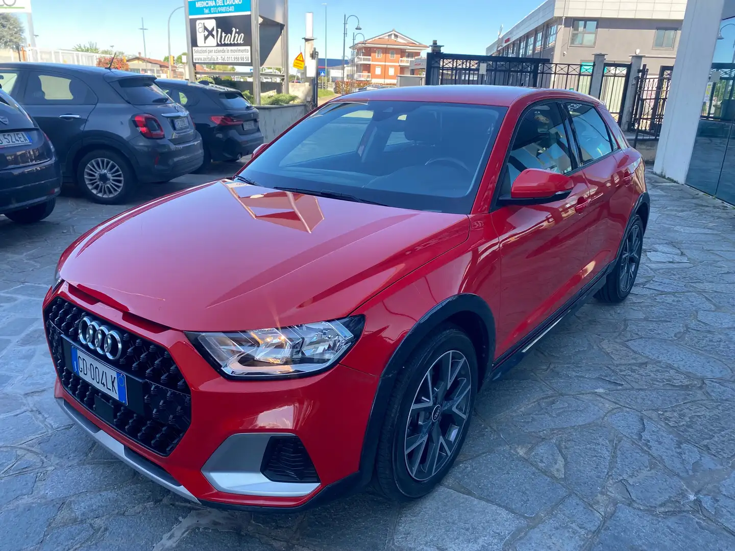Audi A1 Citycarver 25 1.0 tfsi Admired 95cv Rosso - 2
