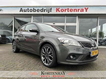 Kia ProCeed / pro_cee'd 1.6 CVVT Super Pack Airco /Cruise control/ Navigat