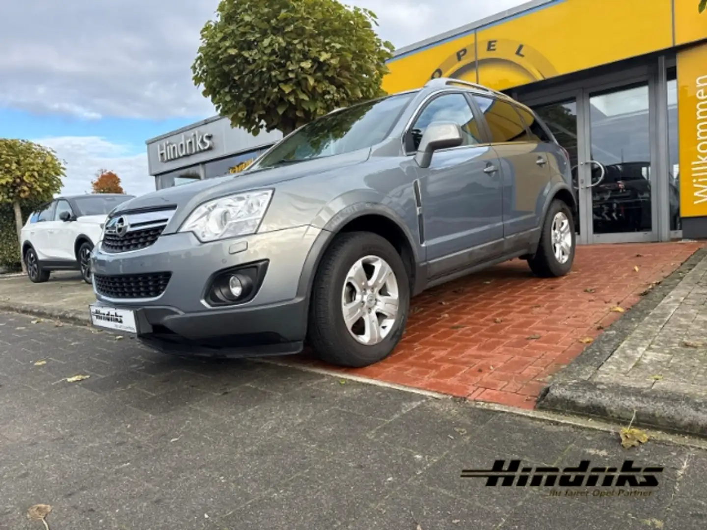 Opel Antara Design Edition 4x2 2.2 CDTI Xenon Navi AHK-abnehmb Gris - 1
