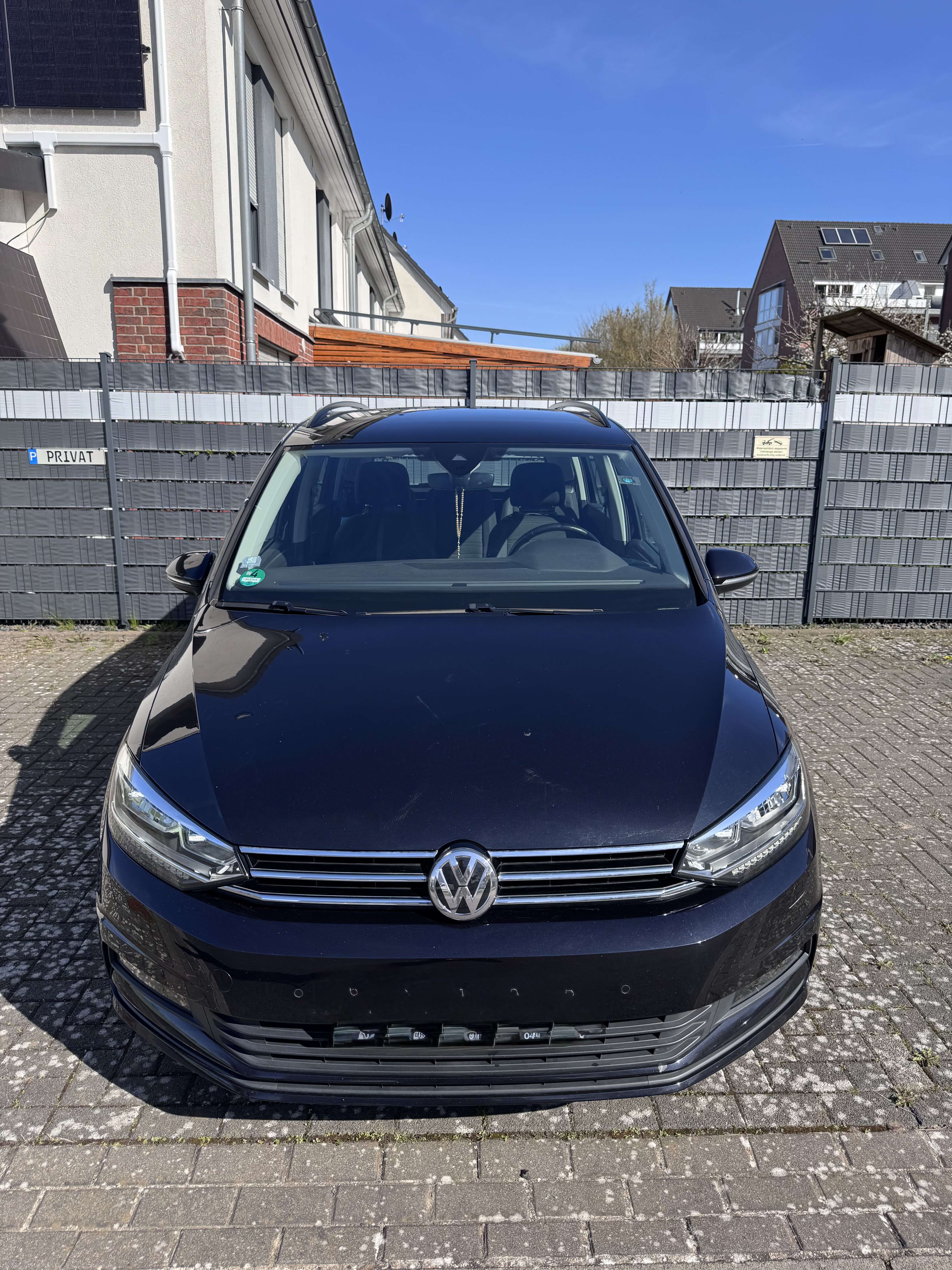 Second hand Volkswagen Touran 1.5