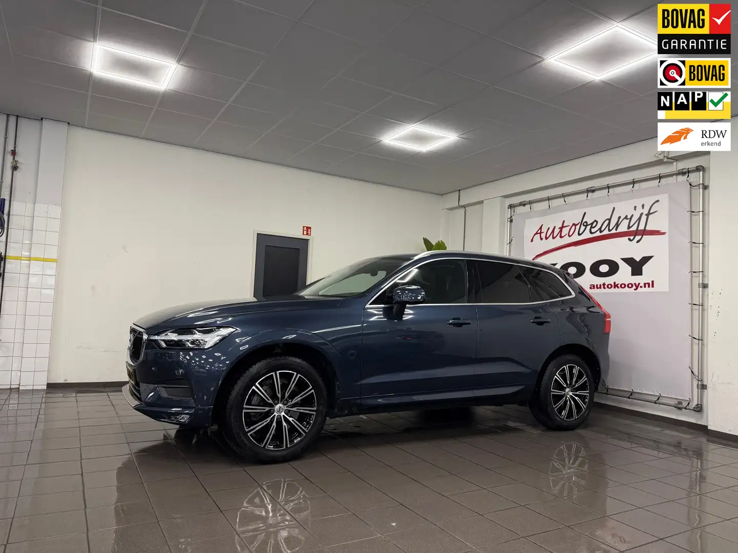 Volvo XC60 2.0 T5 Momentum * Trekhaak / 19" LM Velgen / Leder Azul - 1
