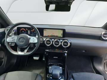 Fotografie 8 des Mercedes-Benz CLA 220 d Shooting Brake AMG LINE Business