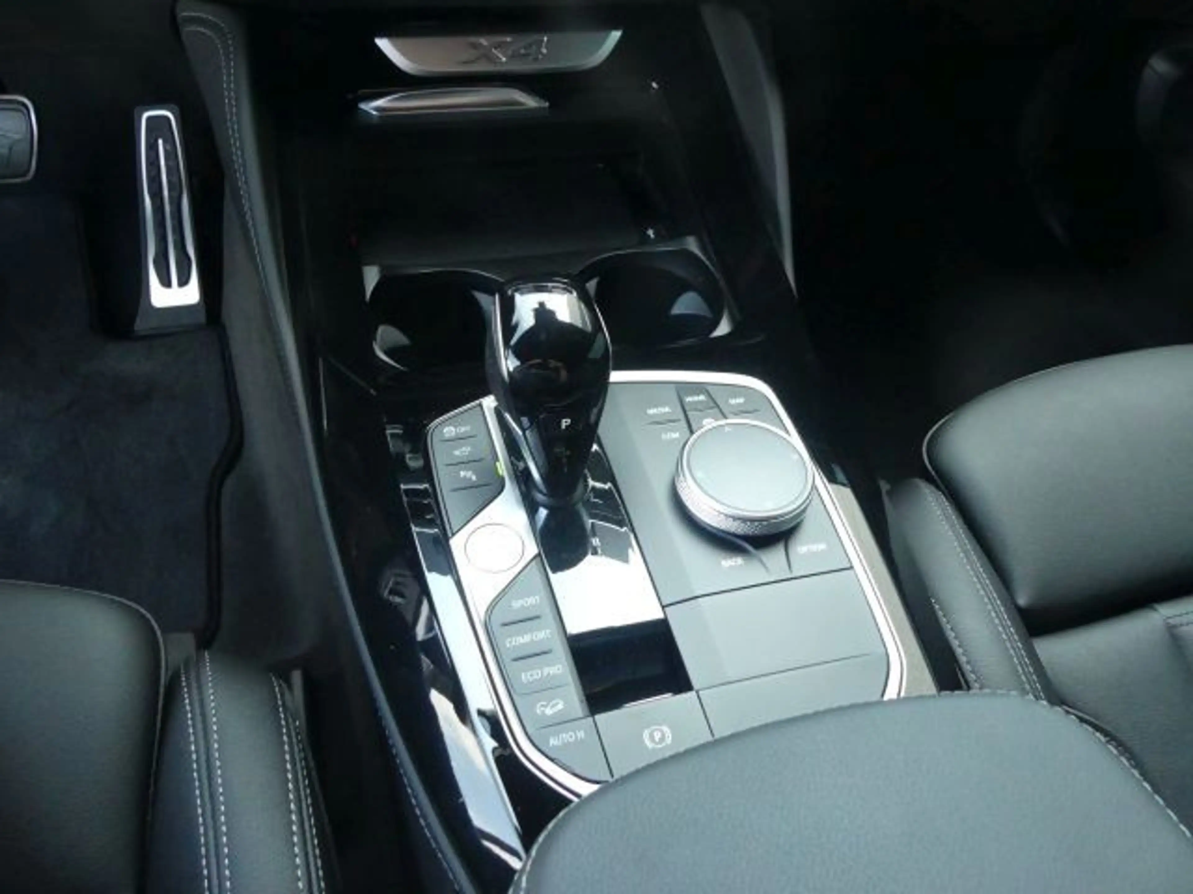 BMW X4 xDrive30d M Sportp. ACC Prof.°AHK°Parkass.19Z — photo 11