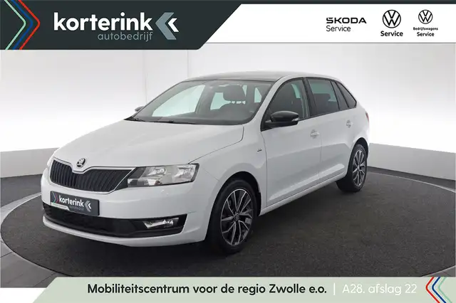 Skoda Rapid/Spaceback 1.0 TSI Greentech Drive | Panoramdak | Trekhaak