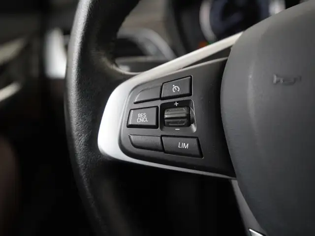 BMW X1 view 9