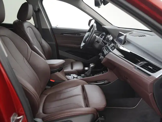 BMW X1 view 3