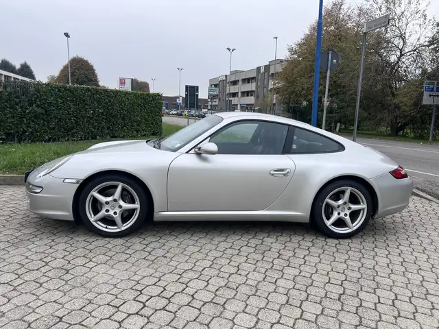 Porsche 997 Coupe 3.6 Carrera