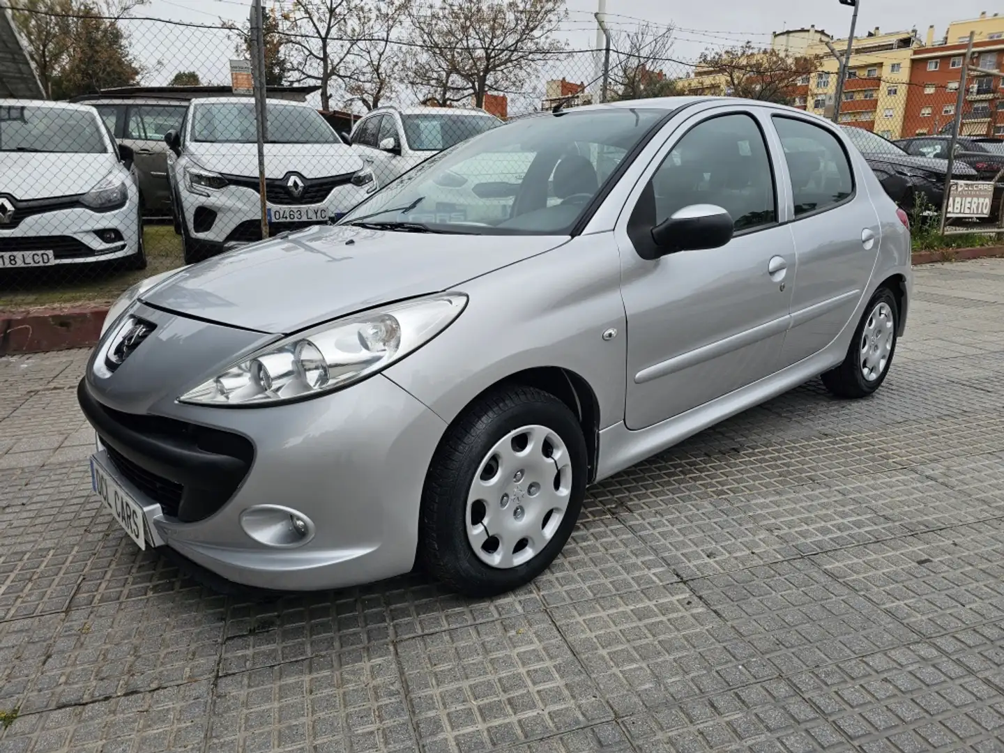 Peugeot 206 206+ 1.1i Gris - 1