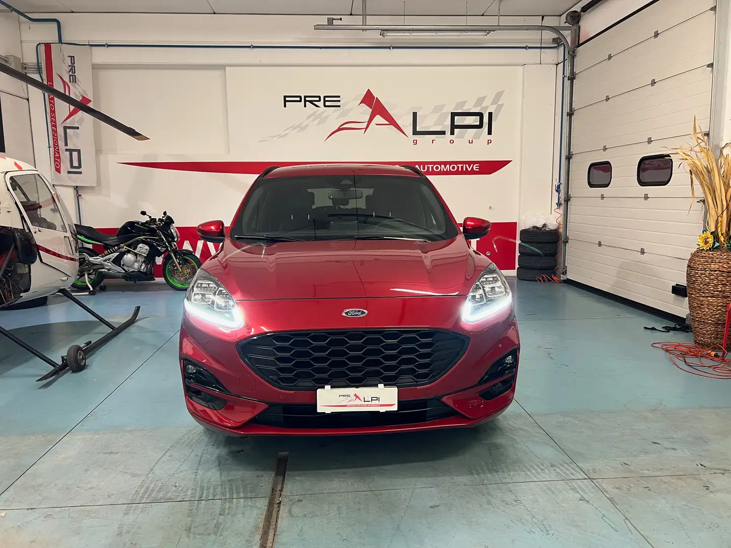 Ford Kuga Kuga III 2020 1.5 ecoblue ST-Line X 2wd 120cv auto Rot - 2